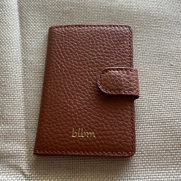 Handbags - 3/$10 NEW wallet card holder brown vinyl